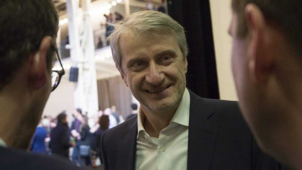 Robert Mistr&Atilde;&Acirc;&shy;k sa vzdal kandidat&Atilde;&Acirc;&ordm;ry v prospech Zuzany &Atilde;&Acirc;aputovej.