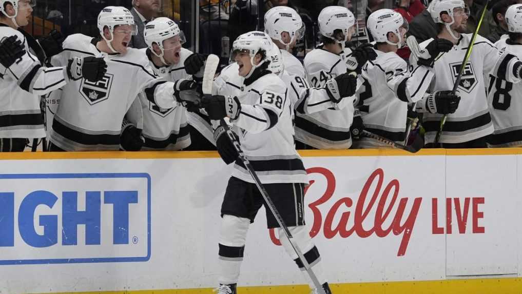 NHL: Turcotte strelil svoj prvý gól v profilige, Kings ukončili šnúru prehier