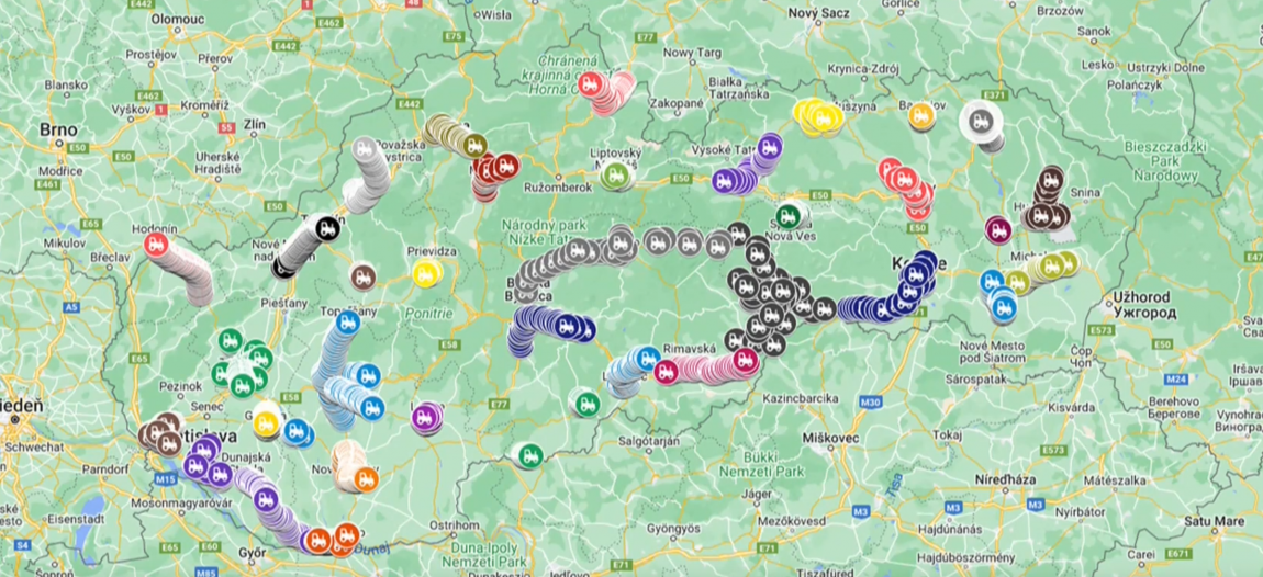 Trasy poľnohospodárov pri proteste.