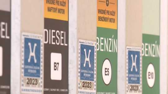 benzín, diesel