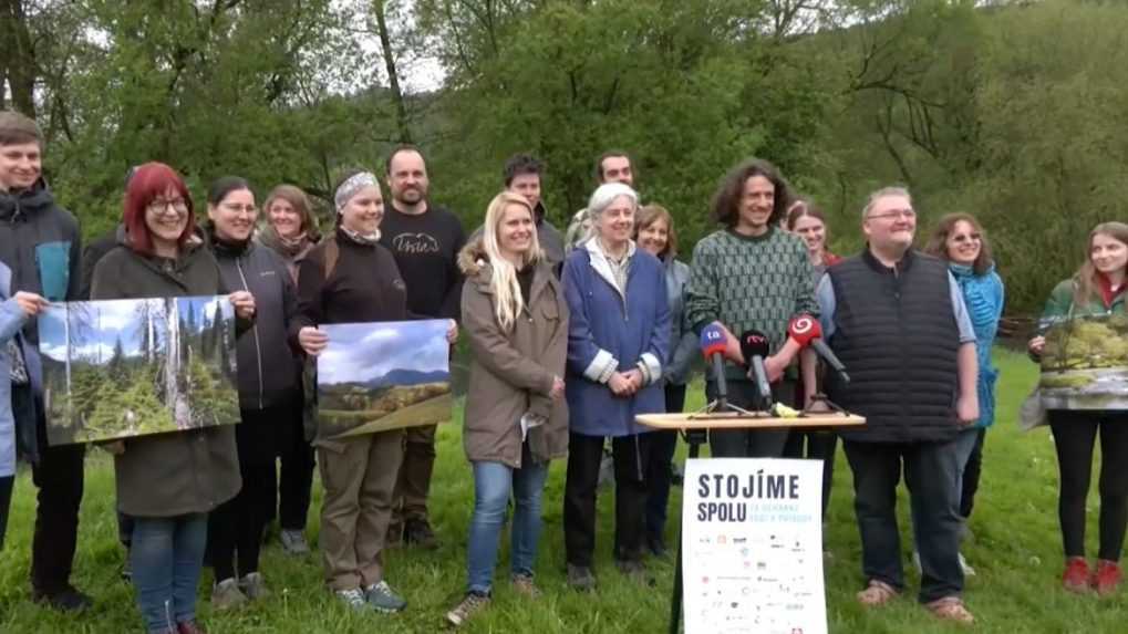 Ochranári a environmentalisti sú znepokojení situáciou v envirorezorte. Vyhlásili, že sa nenechajú zastrašiť