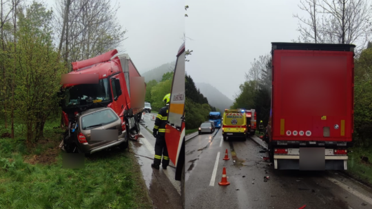 Policajné snímky z miesta nehody.