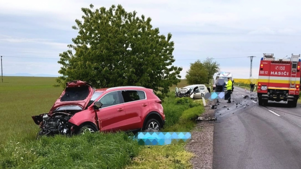 Tragédia na ceste v šalianskom okrese: Čelnú zrážku dvoch áut neprežili tri osoby