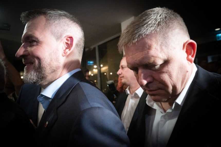 Na snímke Peter Pellegrini a Robert Fico.