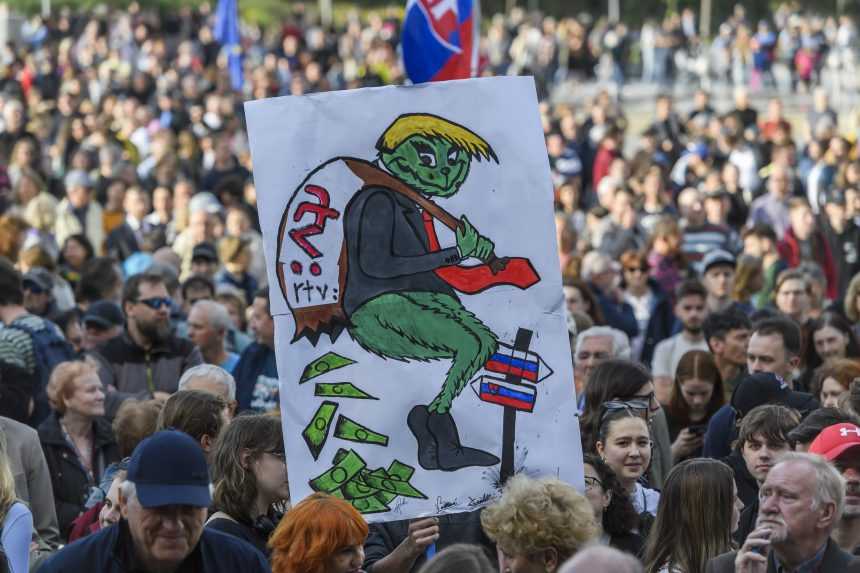 Protest na Námestí slobody v Bratislave 2. mája 2024.