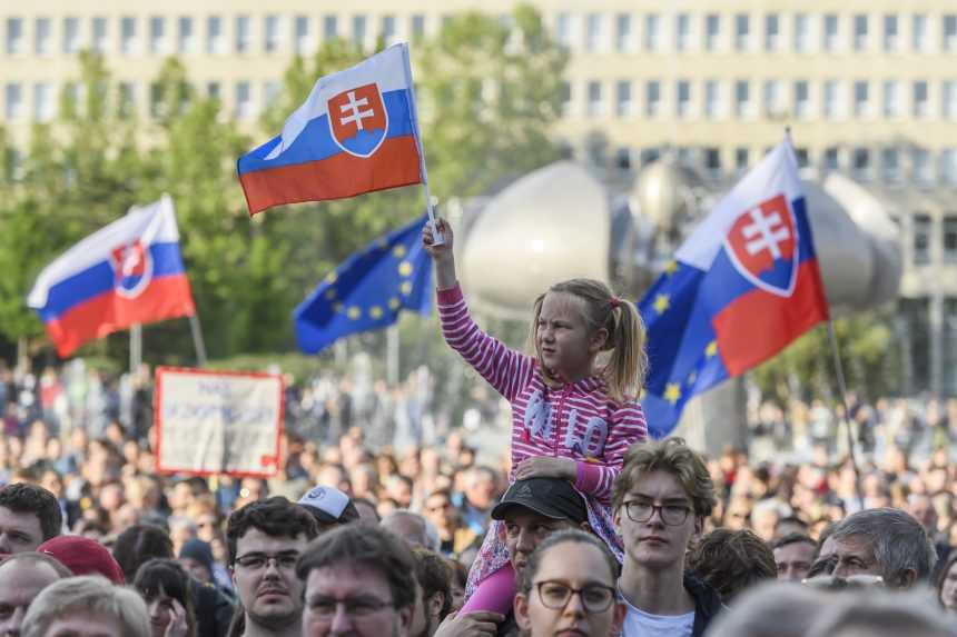 Protest na Námestí slobody v Bratislave 2. mája 2024.