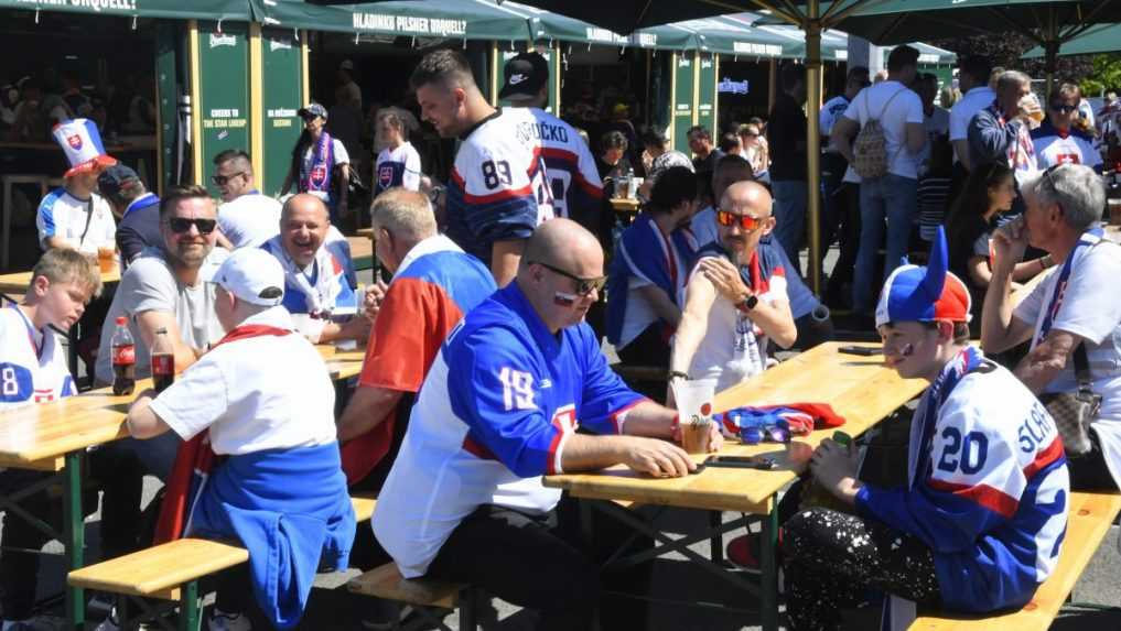 Súboj s Poliakmi vo fanzóne v tieni útoku na slovenského premiéra