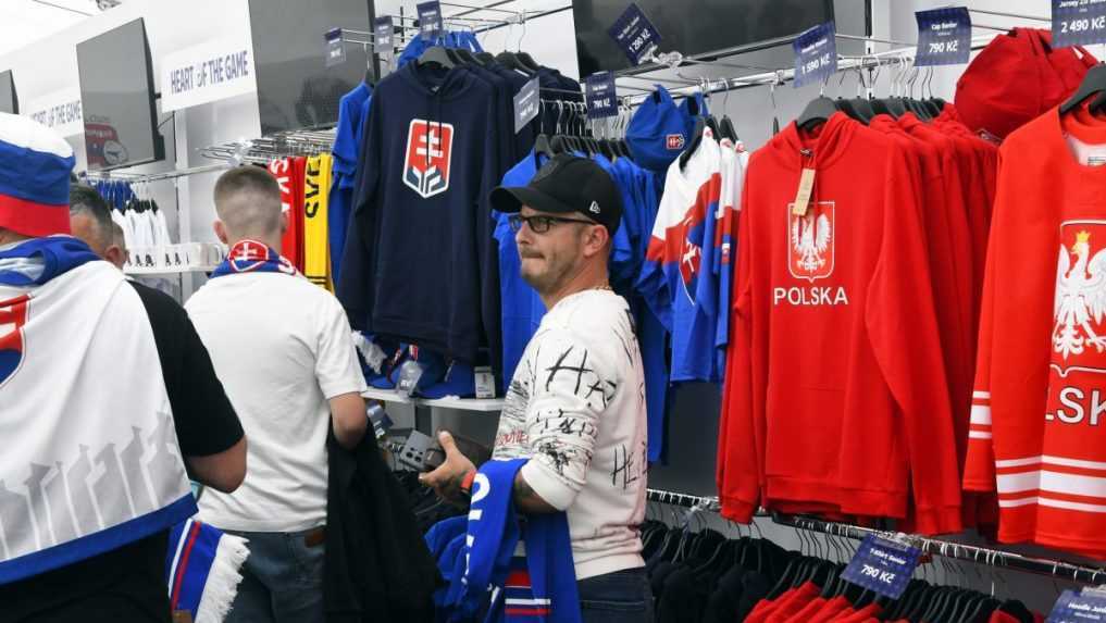 Fan&uacute;&scaron;ikovia v Ostrave vo fanshope.