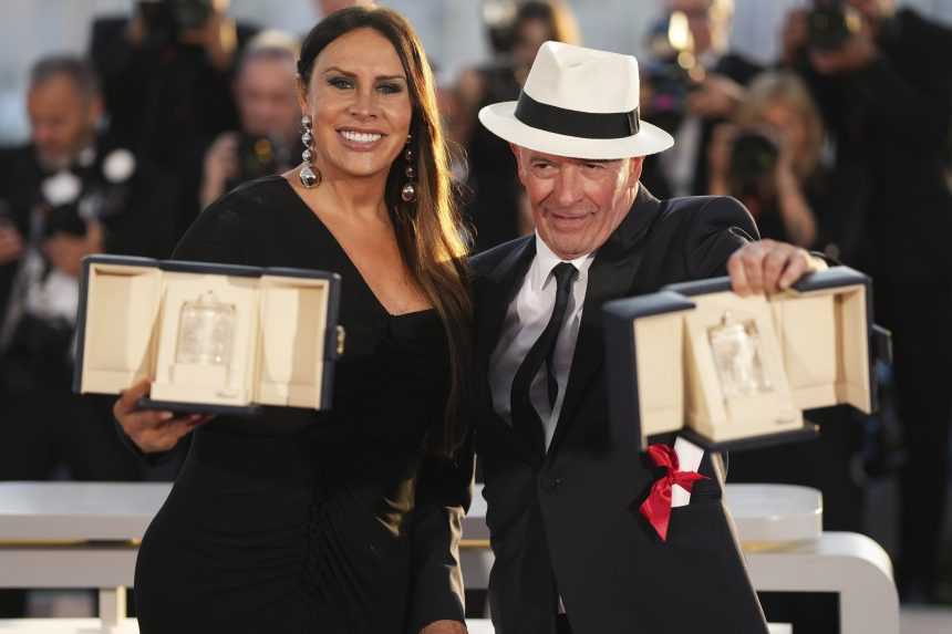 Filmový festival v Cannes: Zlatú palmu získala komédia Anora, s cenou odchádzala prvýkrát aj trans žena