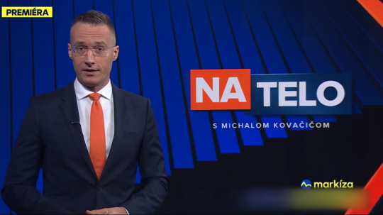 Moderátor diskusnej relácie Televízie Markíza Na telo s Michalom Kovačičom.