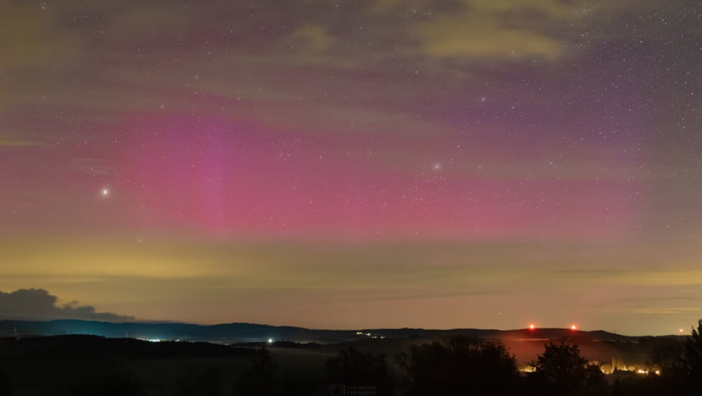 Pol&Atilde;&Acirc;&iexcl;rnu &Atilde;&Acirc;&frac34;iaru mohli &Atilde;&Acirc;&frac34;udia v &Atilde;&Acirc;esku pozorova&Atilde;&Acirc;&yen; vo&Atilde;&Acirc;&frac34;n&Atilde;&Acirc;&frac12;m okom.