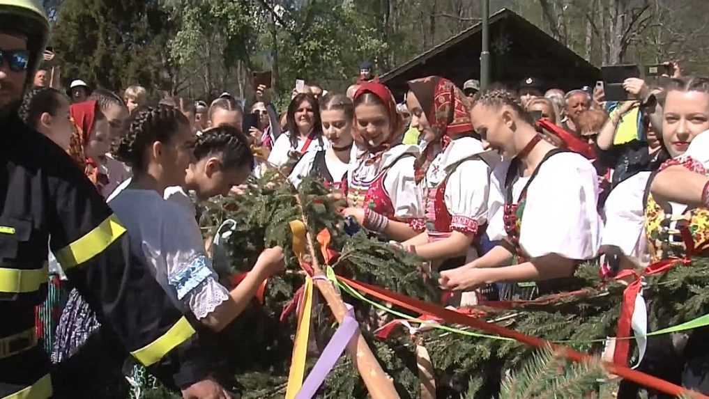 Pod Tatrami sa uskutočnil netradičný prvomájový sprievod. Do ulíc vyrazili stovky ľudí