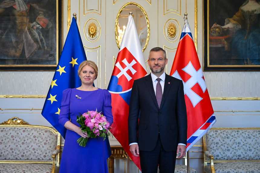 Na sn&iacute;mke nov&yacute; prezident SR Peter Pellegrini a jeho predchodkyňa Zuzana Čaputov&aacute;.