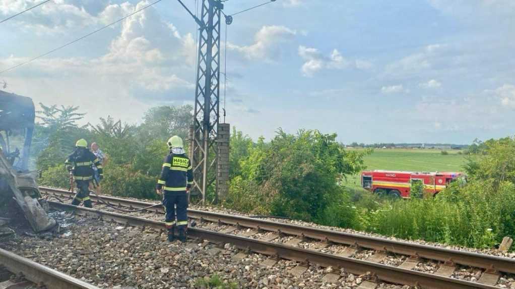 Vlak na koľaji nemal čo robiť, vyhlásil minister dopravy. ZSSK pochybenie rušňovodiča vylúčila