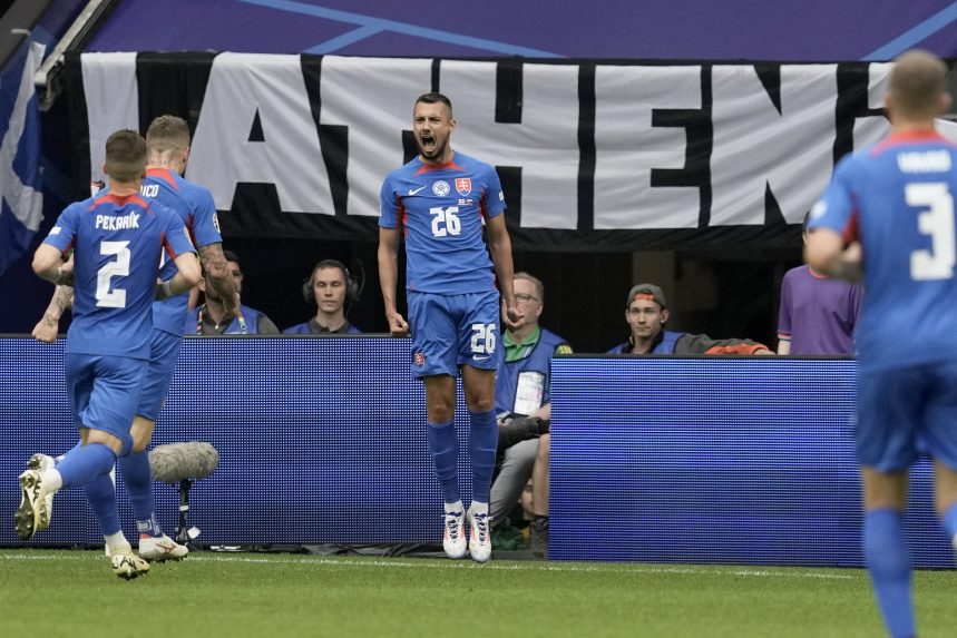 Najskôr veľká radosť, potom  obrovský smútok Slovákov: Pozrite si najlepšie osemfinálové  momenty