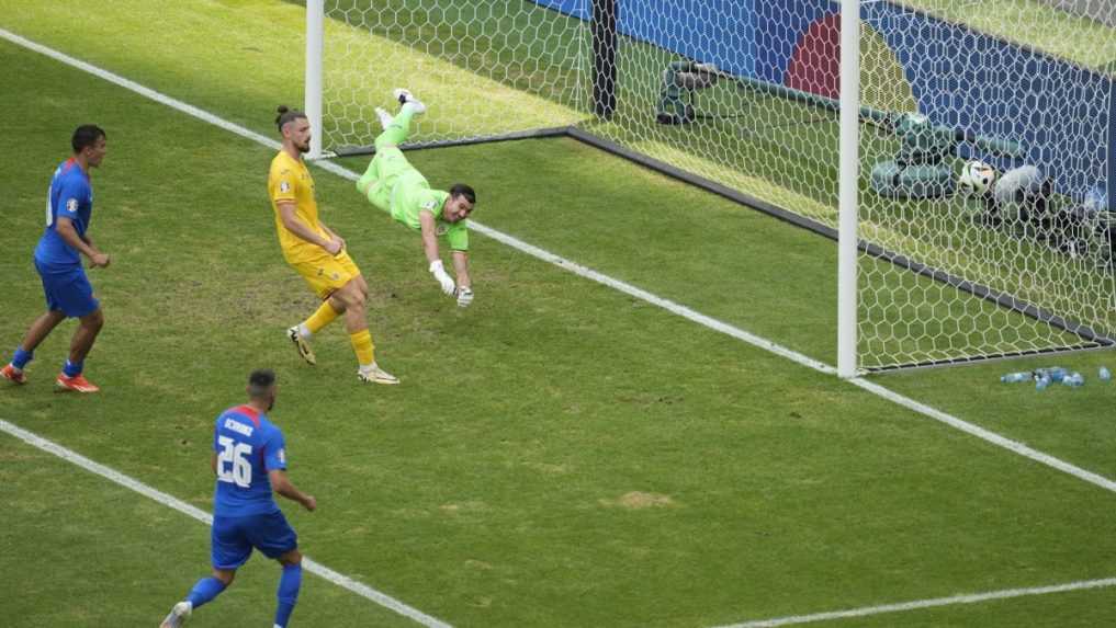 FOTO: Po záverečnom hvizde sa tešili obe mužstvá, takto vyzerá postupová radosť v podaní Slovákov
