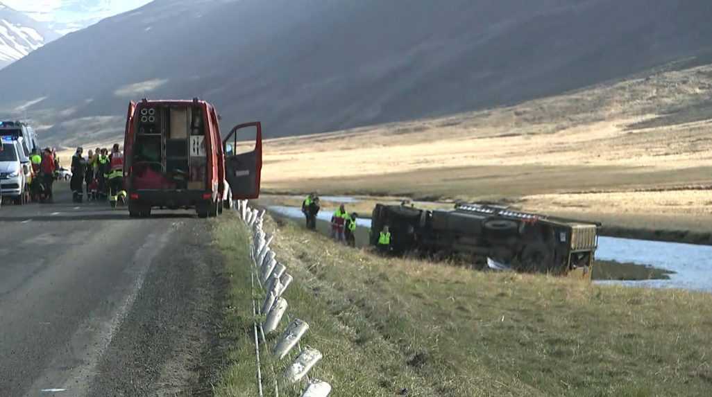 Nehoda autobusu na Islande: Jedenásť českých turistov ostáva hospitalizovaných v nemocnici