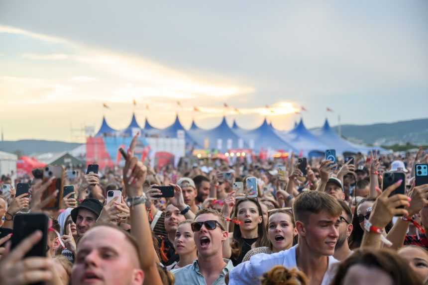 FOTO: Festival Lovestream priniesol do Bratislavy britskú popovú hviezdu aj kultového rapera