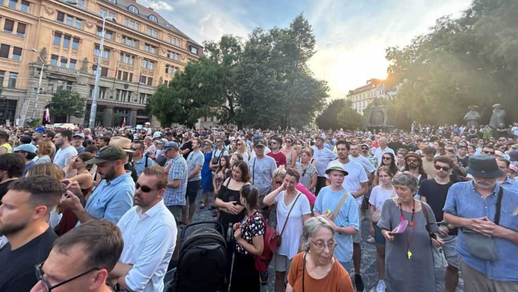 V Bratislave sa druhý deň protestovalo proti krokom ministerky kultúry: Protest zorganizovala opozícia
