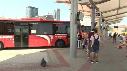 Ilustračná snímka autobusovej stanice.