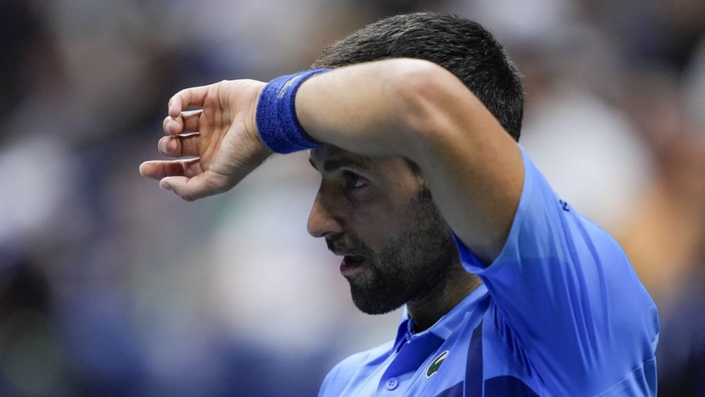 Sezóna bez grandslamového triumfu. Djokovič končí na US Open už v treťom kole: Jeden z najhorších zápasov