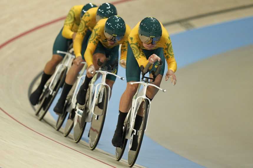 Na snímke austrálsky cyklisti.