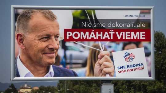 Na archívnej snímke billboard hnutia Sme rodina.