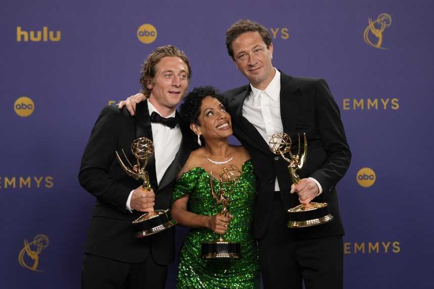 Spoznali sme najnovších držiteľov cien Emmy, najviac ocenení si odniesol seriál Šogun
