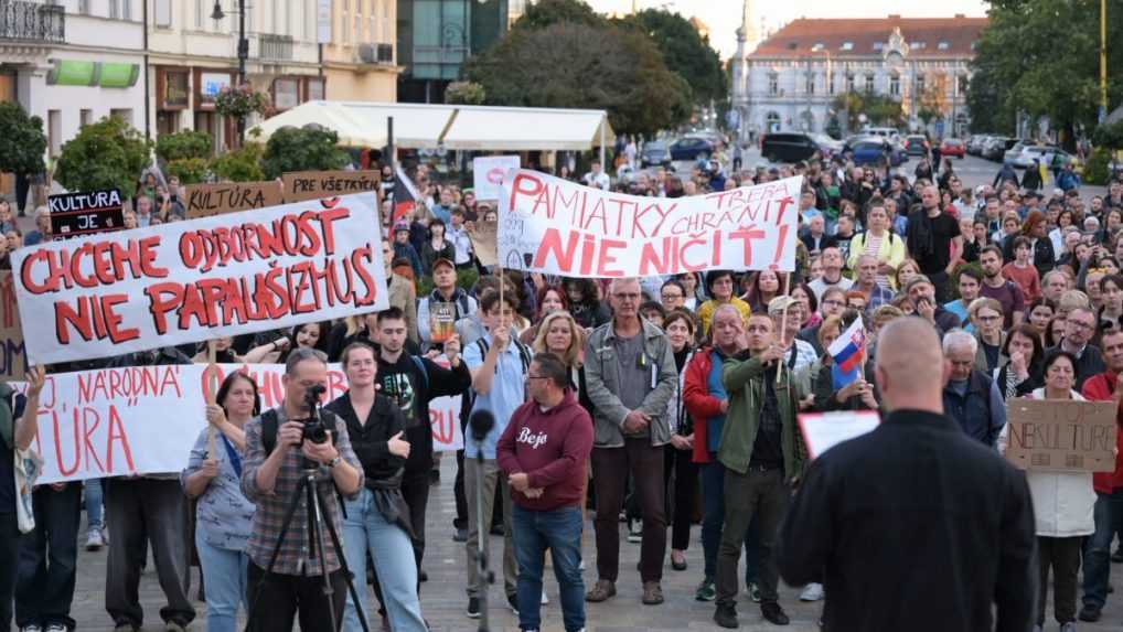 Nespokojní pracovníci kultúrnych inštitúcií zorganizovali protesty: Odmietajú unáhlené a škodlivé kroky rezortu