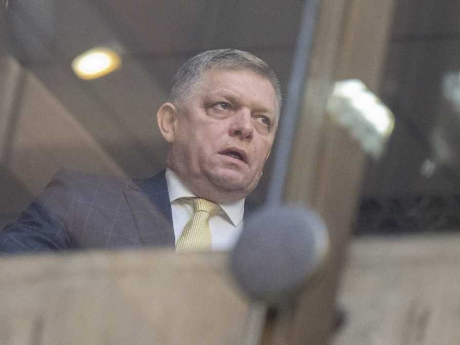 Premiér Robert Fico.