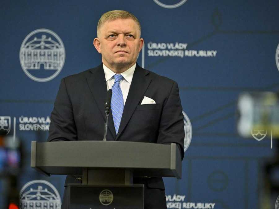 Premiér Robert Fico.