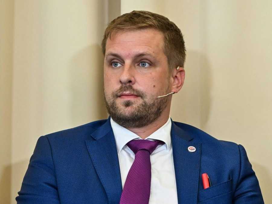 Na snímke štátny tajomník ministerstva hospodárstva Kamil Šaško.