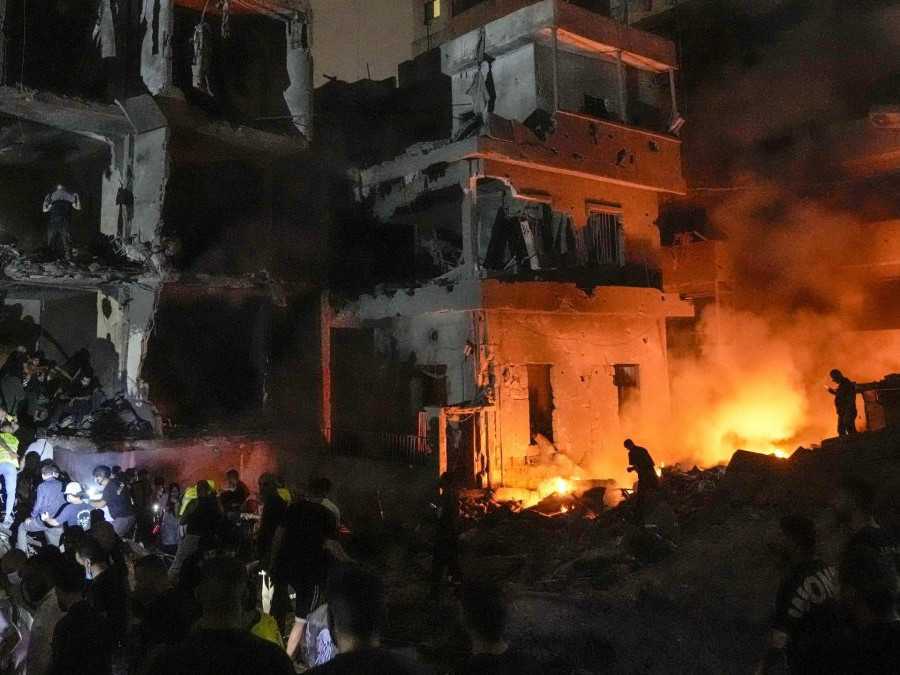 Zničené budovy v Bejrúte po izraelskom leteckom útoku.