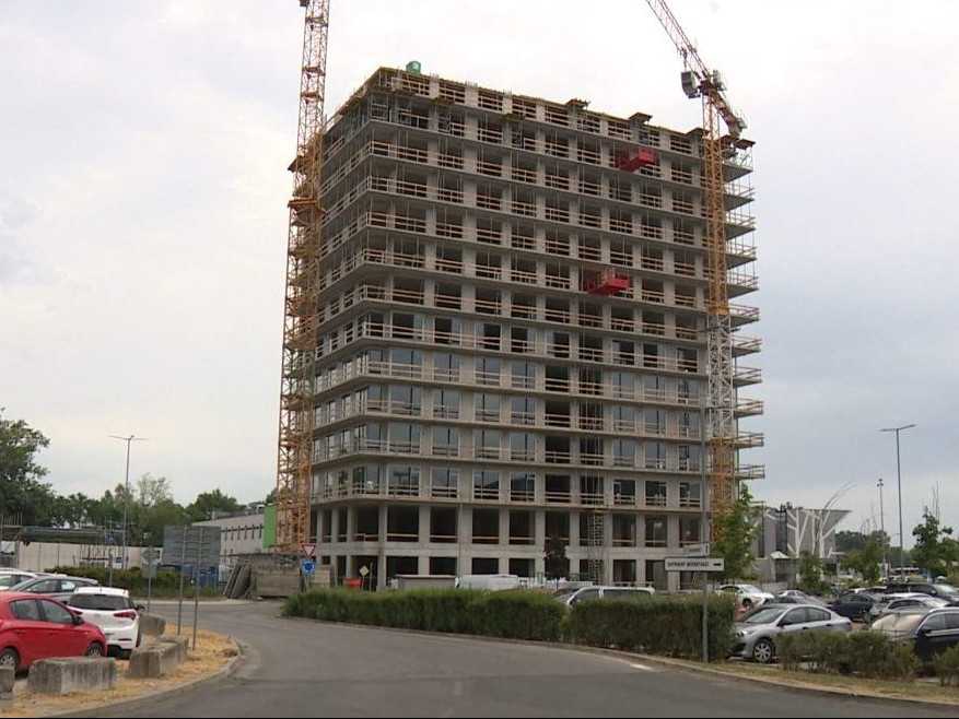 Ilustračná snímka rozostavanej bytovky.