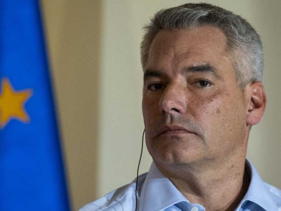 Na snímke Karl Nehammer.