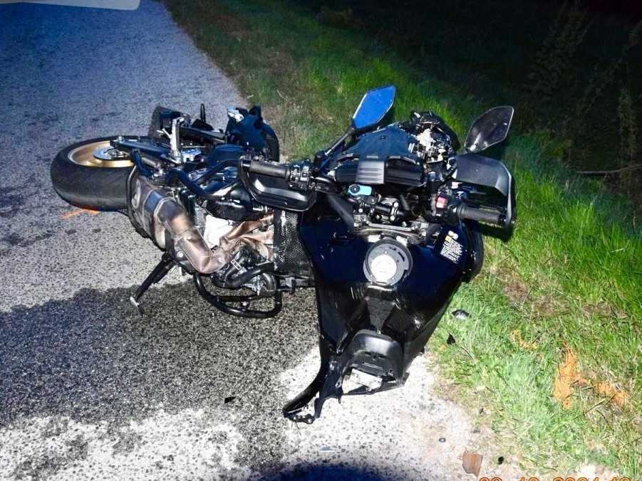 Na snímke miesto dopravnej nehody.