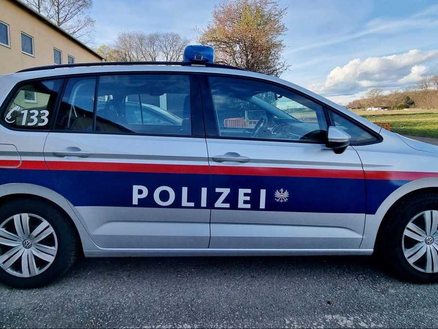 Rakúske policajné auto.