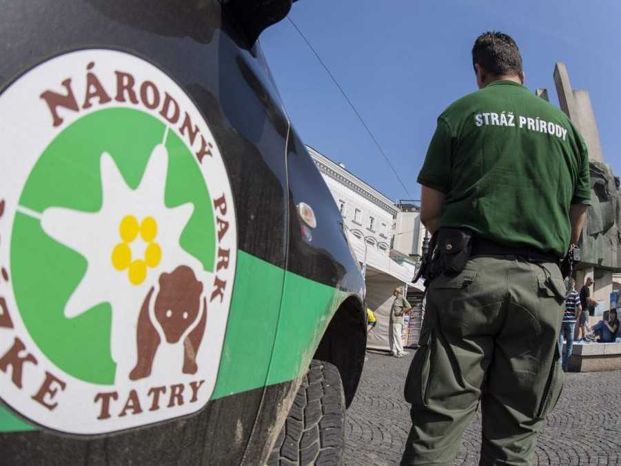 Člen Stráže prírody.