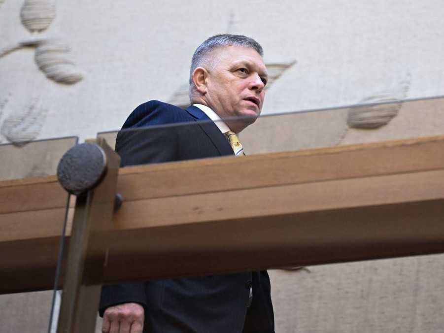 Premiér Robert Fico.
