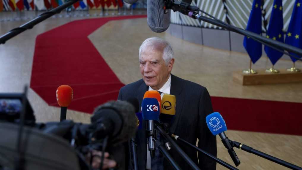 Šéf diplomacie EÚ Borrell dúfa, že štáty EÚ povolia Ukrajine strieľať svoje rakety do Ruska