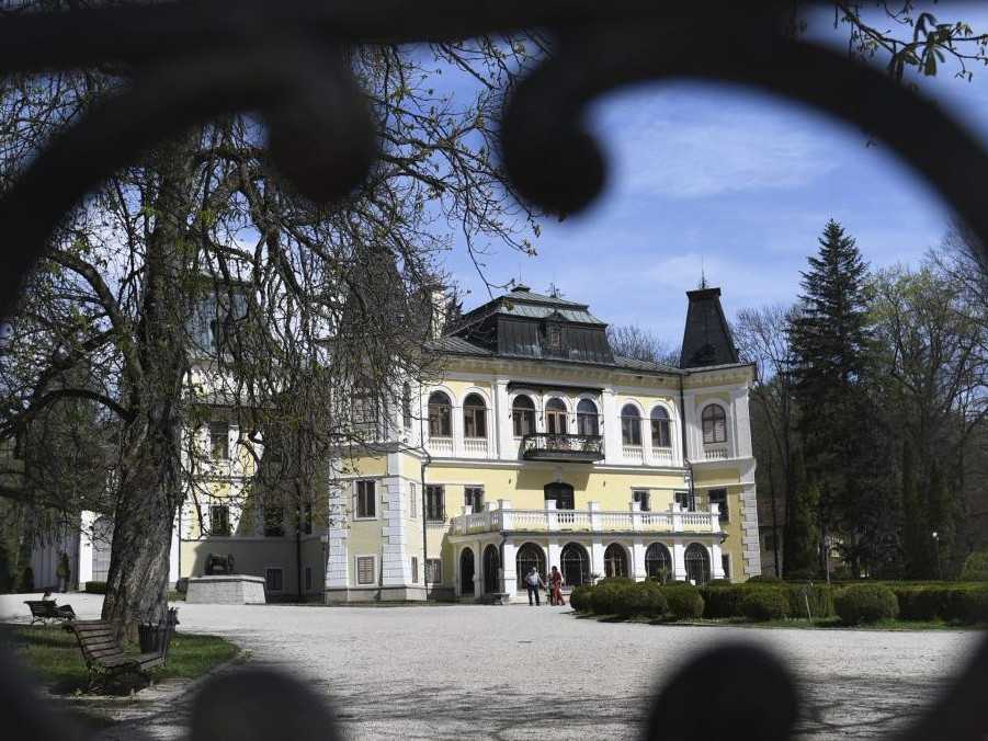 Na ilustračnej snímke kaštieľ v Betliari.