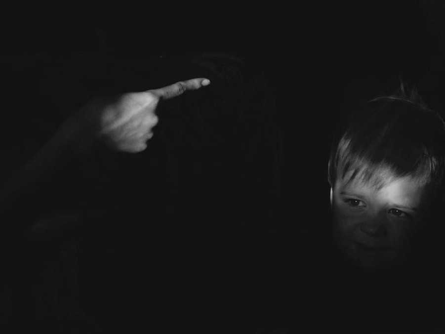 Ilustračná snímka rodiča a dieťaťa.