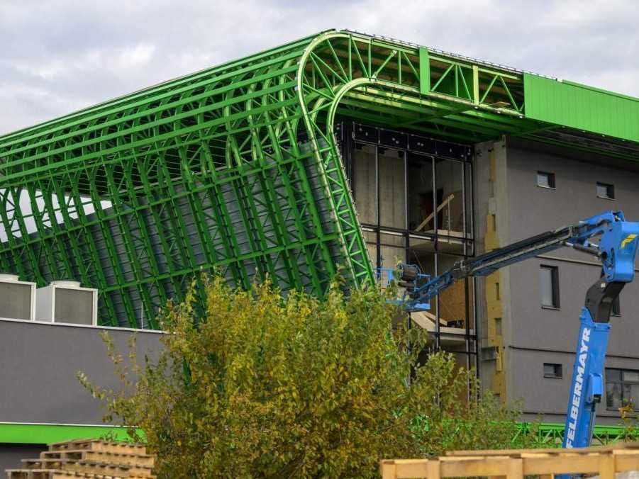 rozostavaný štadión v Prešove