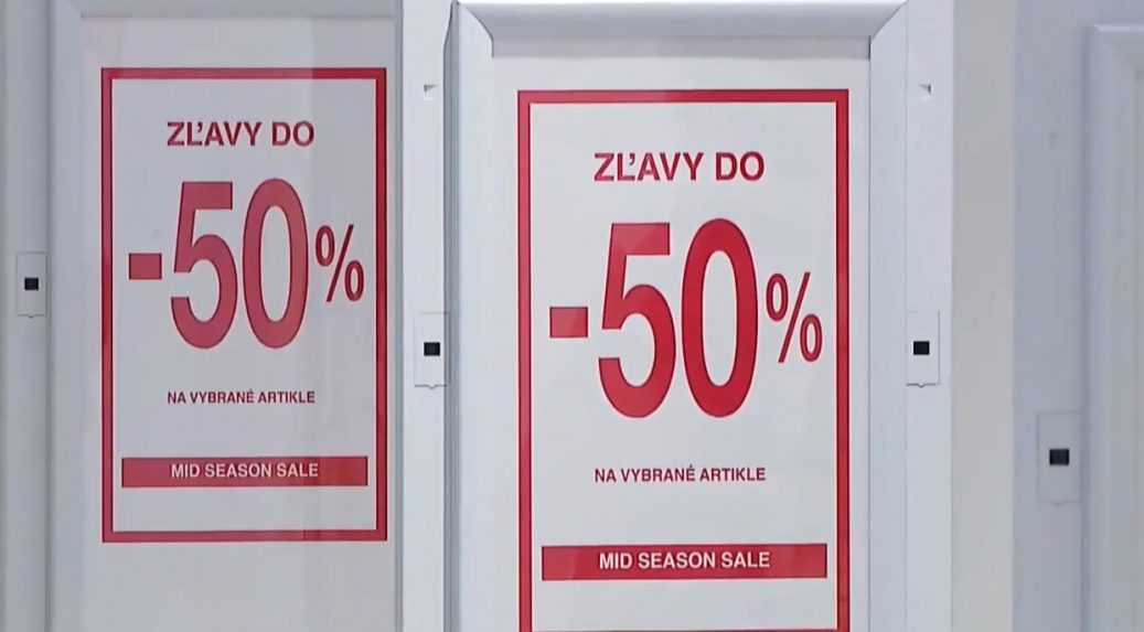 Black Friday láka na nízke ceny, dajte si však pozor na podvody. Takto spoznáte falošný e-shop