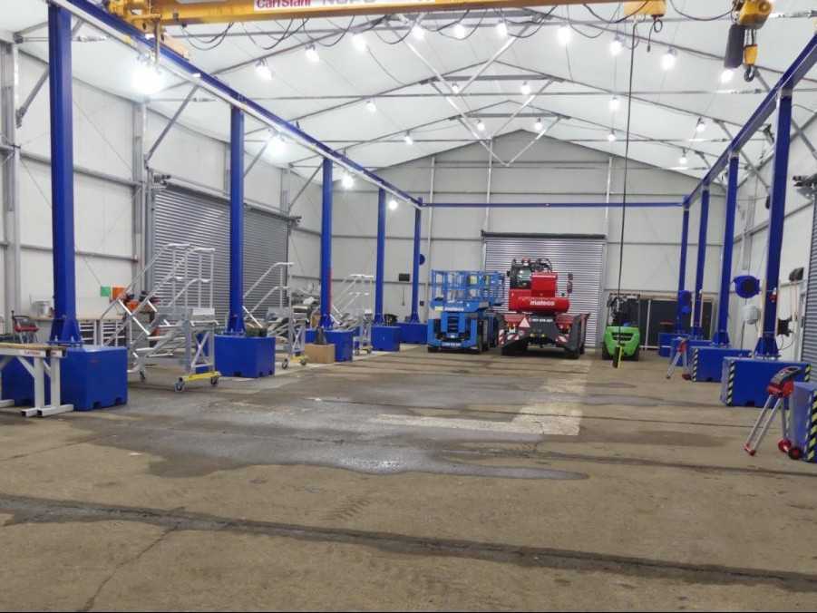 Opravovňa vojenskej techniky v Michalovciach.