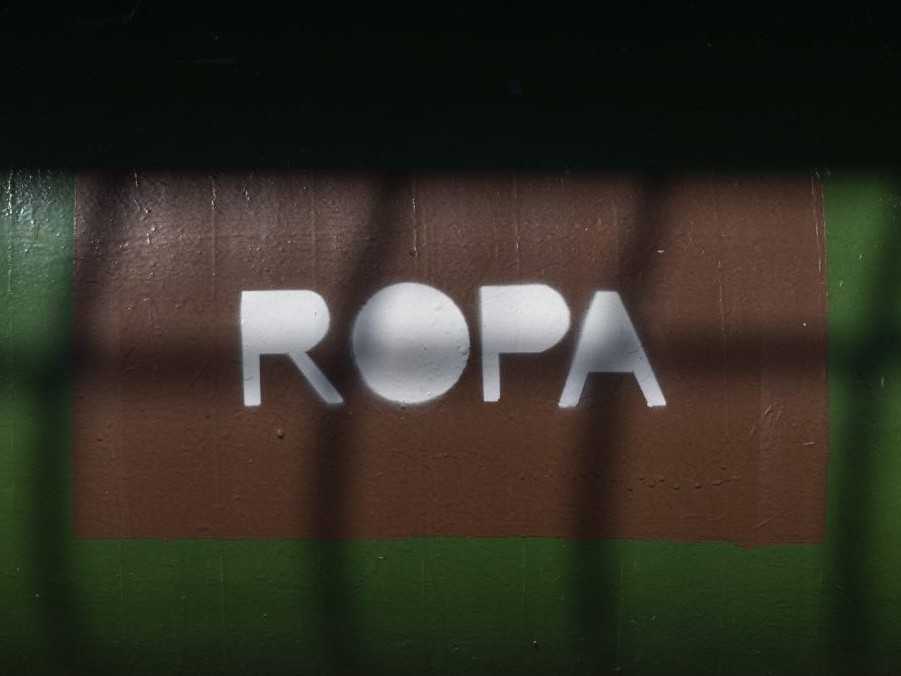 Vyústenie ropovodu Družba v rafinérii Slovnaft.