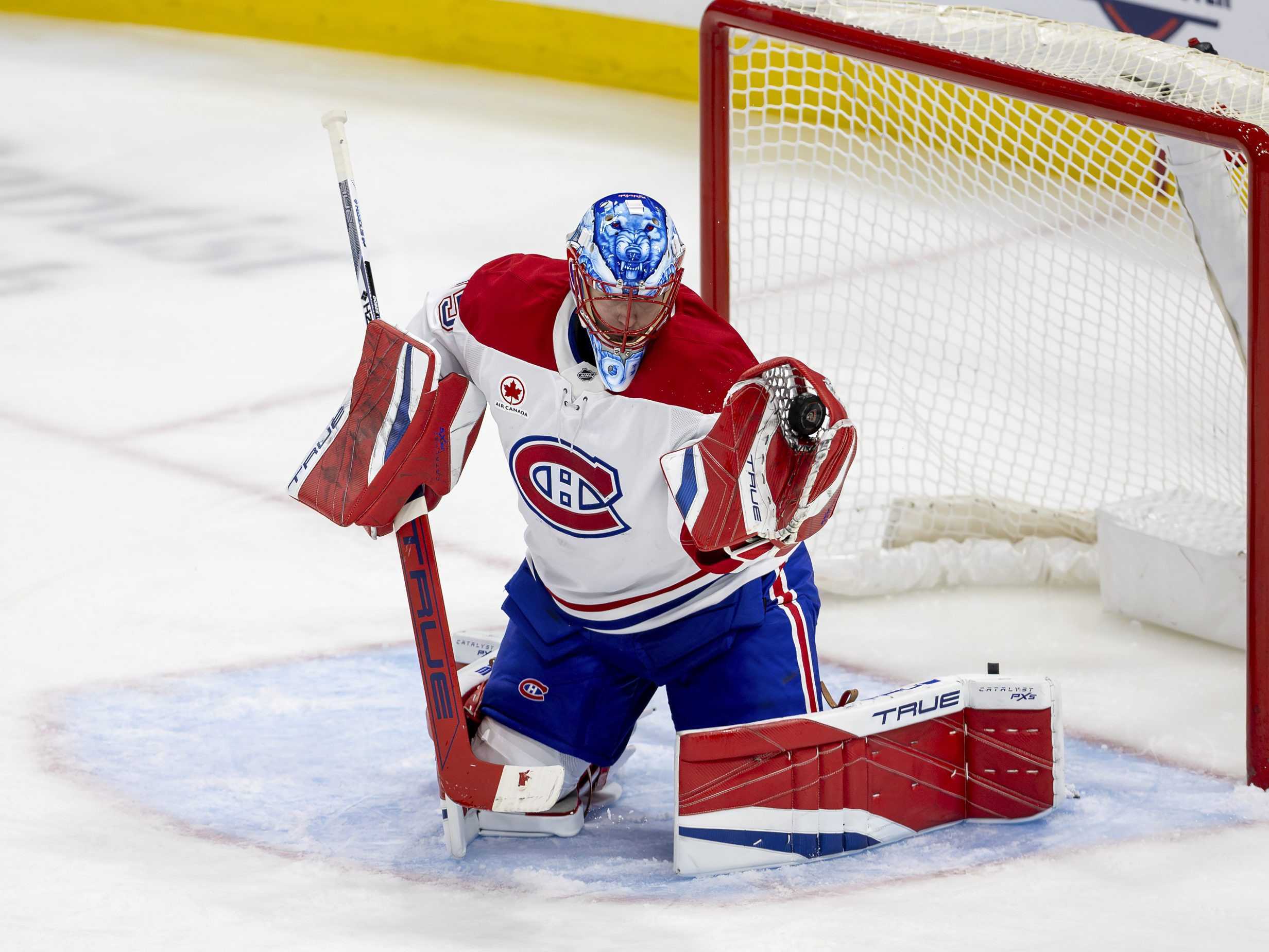 Jakub Dobeš pri debute v NHL neinkasoval.