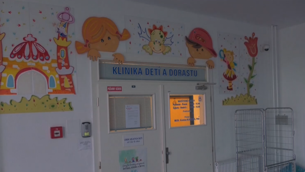 Nitrianska nemocnica chce rekonštrukciou vylepšiť prostredie detskej kliniky. Pomôcť má verejná zbierka