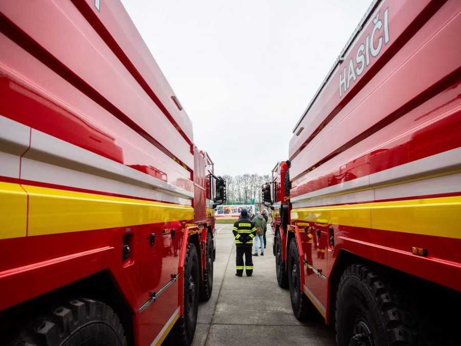 Hasiči dostali novú techniku za vyše 12 miliónov eur. Touto investíciou sa však modernizácia zboru nekončí