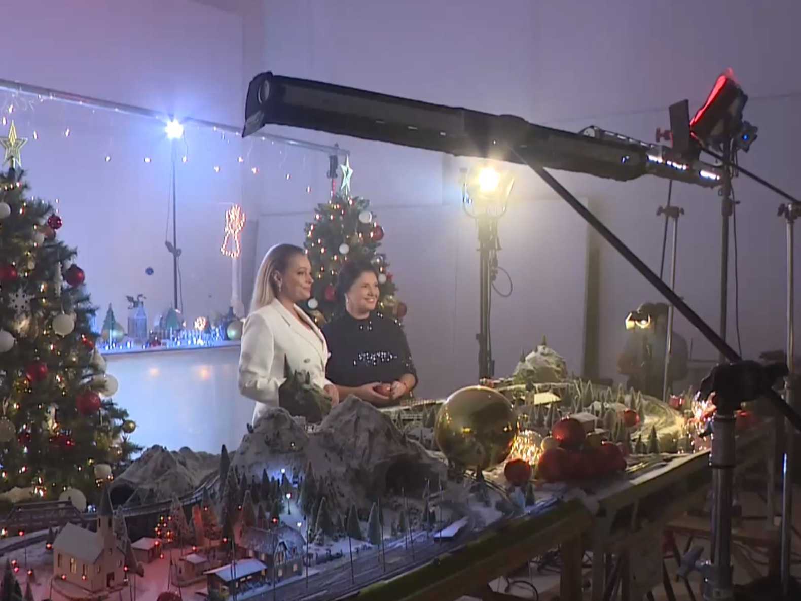 Príprava vianočných jinglov.